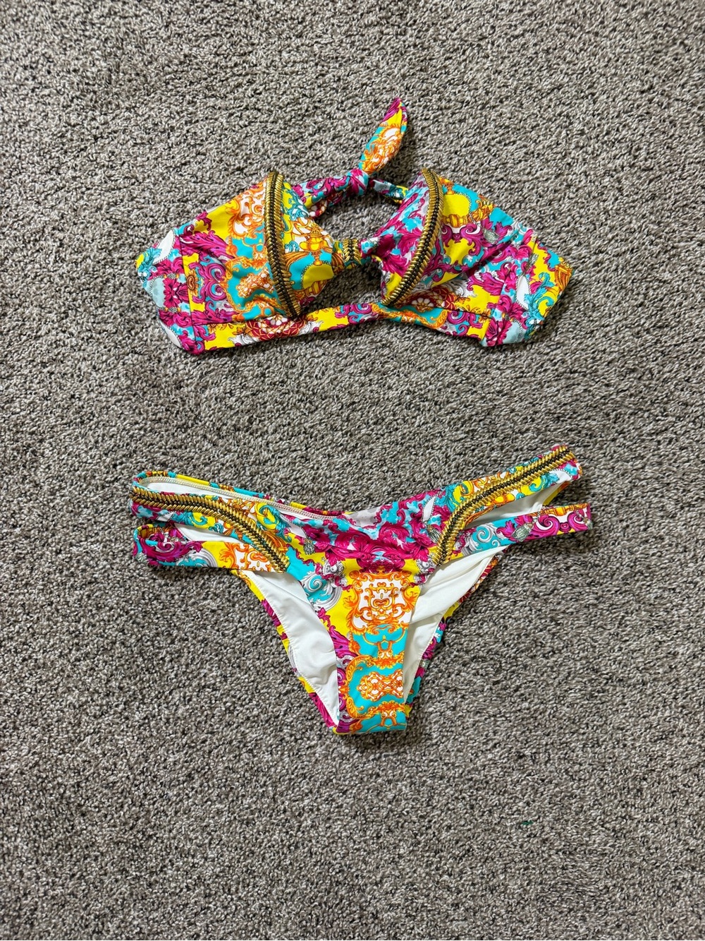 Paradizia Women’s 2-Piece Bandeau Bikini Paisley Multicolor